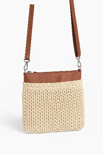 [21459] Hand crocheted side slingbag